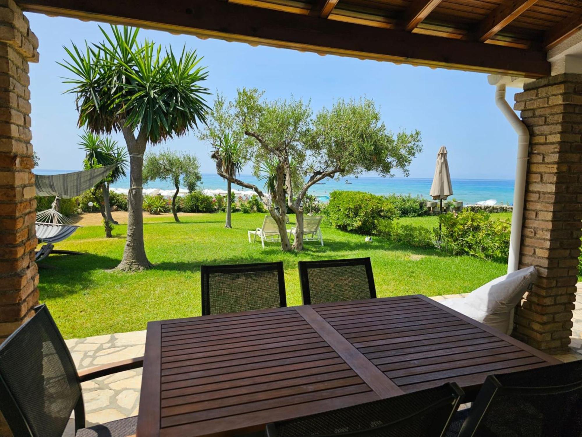 Beachfront A3g Glifada